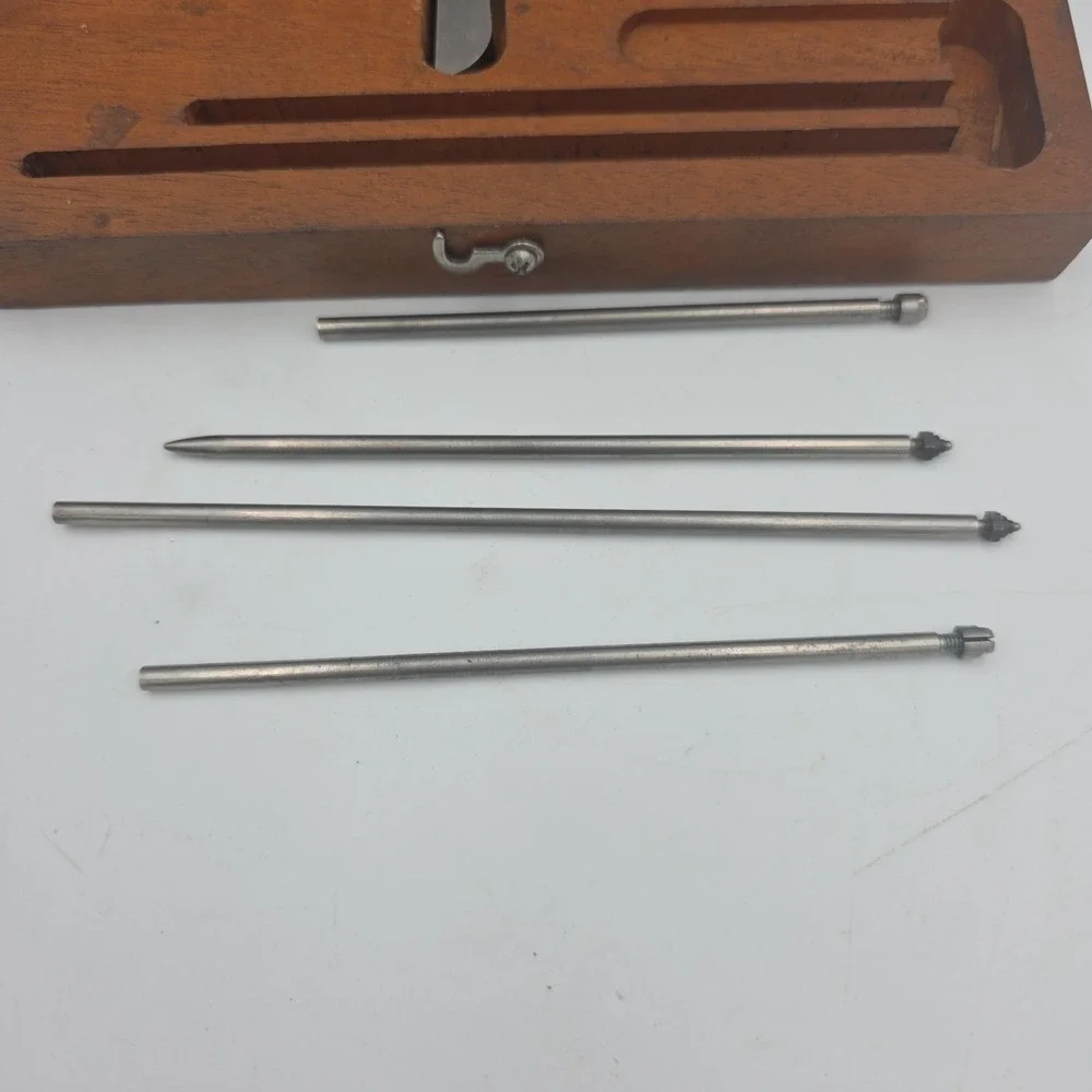 Starrett No. 445 Ratchet Thimble Depth Micrometer Set w/ Case